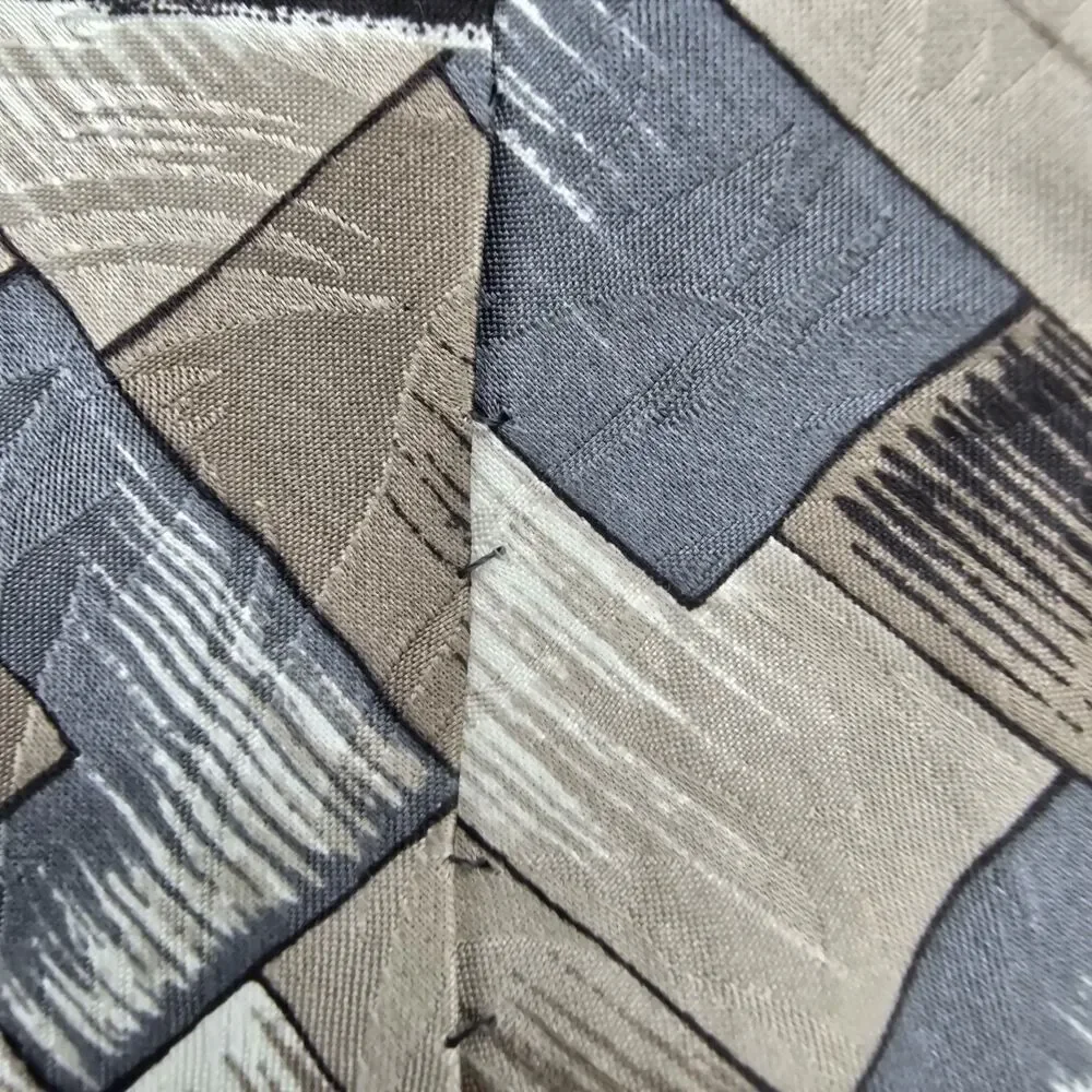 Zylos George Machado Necktie Gray Geometric Square Silk 55 X 4in Vintage